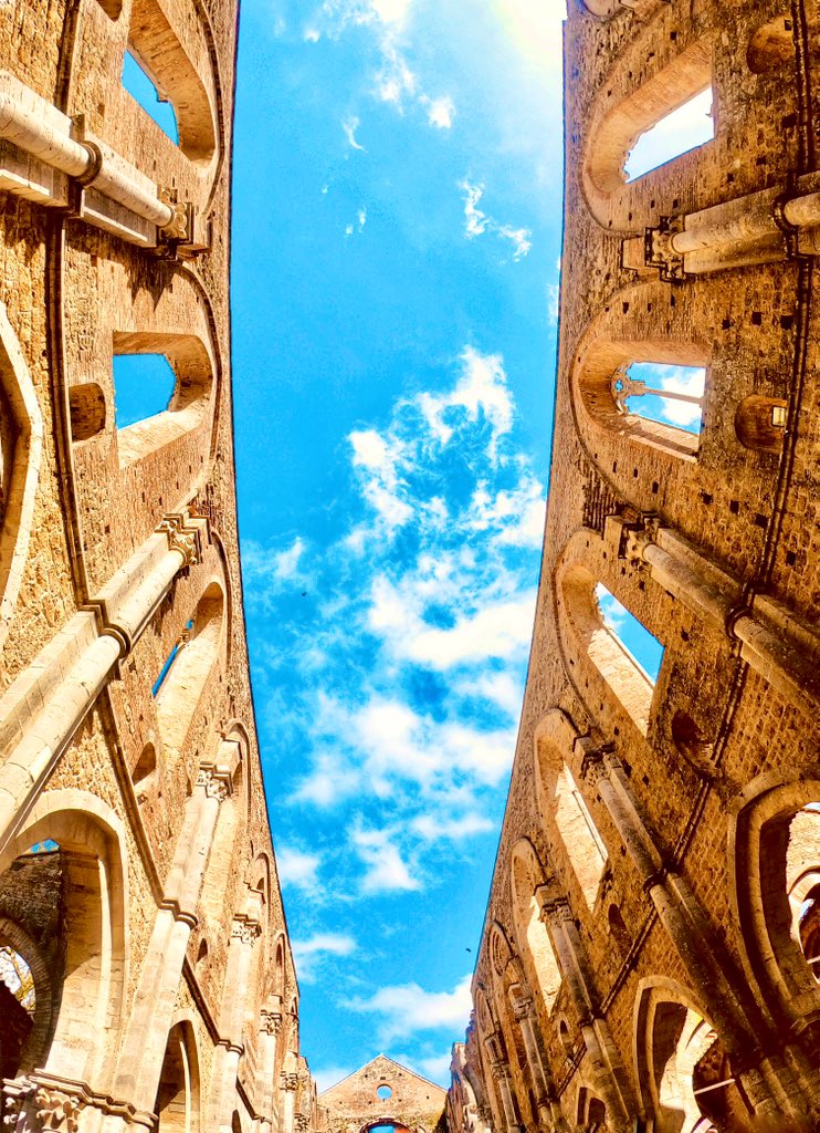 #Italia 🇮🇹 
<a href="/VisitTuscanyITA/">Visit Tuscany ITA</a> <a href="/VisitItalyIT/">VisitItaly</a> <a href="/borghiitaliani/">Borghi Italiani</a> <a href="/made_in_tuscany/">Made in Tuscany</a> <a href="/VisitSiena/">Visit Siena</a> <a href="/toscana/">Toscana</a> <a href="/Borghi_Italia_N/">Borghi in Italia</a> <a href="/BorghiAutentici/">Borghi Autentici</a> <a href="/lonelyplanet_it/">Lonely Planet Italia</a> <a href="/muoversintoscan/">Muoversi in Toscana</a> <a href="/borgodeiborghi/">Il Borgo dei Borghi</a>  <a href="/BorghiPiuBelli/">Borghi+belli Italia</a> <a href="/LuoghiDalMondo/">Luoghi Dal Mondo</a> <a href="/giratineit/">Andreea & Luca - Giratine.it</a>