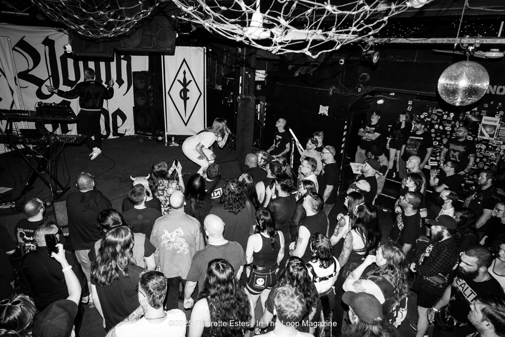 BeInTheLoopChi's tweet image. ITLM OTRS Presents: Youth Code live at @ottobuddy in Baltimore, MD 2025. #YouthCode #ottobar #baltimore #concertphotography

📷 #fleuretteestes / #IntheLoopMagazine

(link in comments)