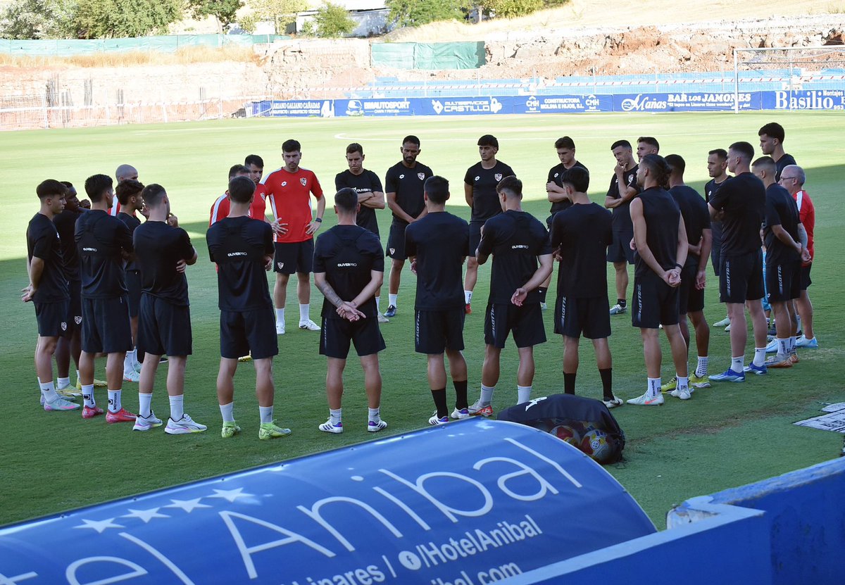 👊 Concentrados en lo que viene.
🔜 #EsteponaLinares

#EsLoQueEres 💙