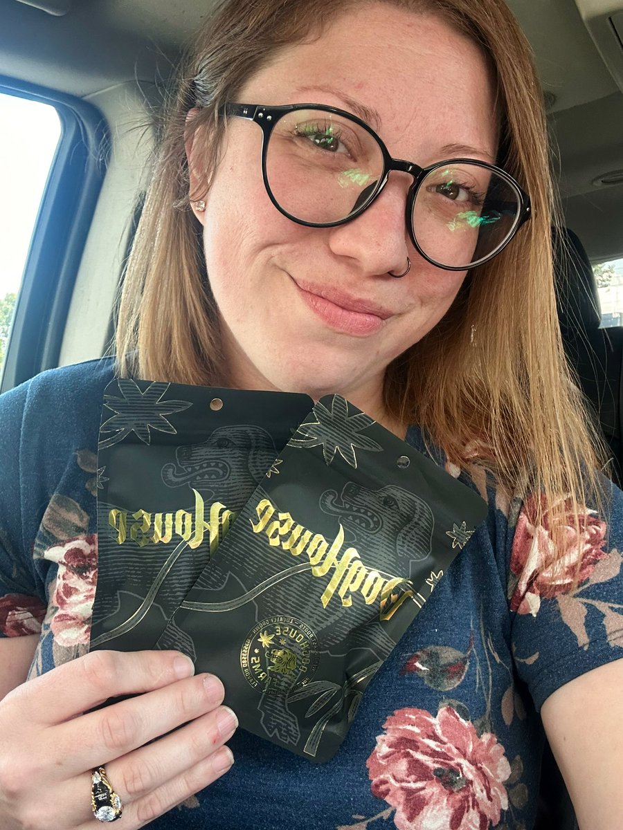 Hillydoe (@michiganjamomma) on Twitter photo I just HAD TO!! My anxiety and depression have been tearing me up so I decided to make myself smile and buy myself some flowers! I love seeing <a href="/DogHouse_MI/">DogHouse Farms - Michigan</a> at Lume ๐ฅน made my absolute month! ๐ค๐ผ I just HAD TO!! My anxiety and depression have been tearing me up so I decided to make myself smile and buy myself some flowers! I love seeing <a href="/DogHouse_MI/">DogHouse Farms - Michigan</a> at Lume ๐ฅน made my absolute month! ๐ค๐ผ