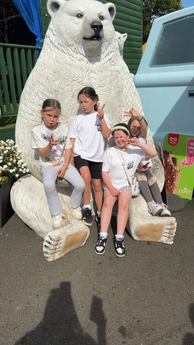 TerminalOneYC's tweet image. Another outing to Five Sisters Zoo, this time with our Blantyre youth groups!