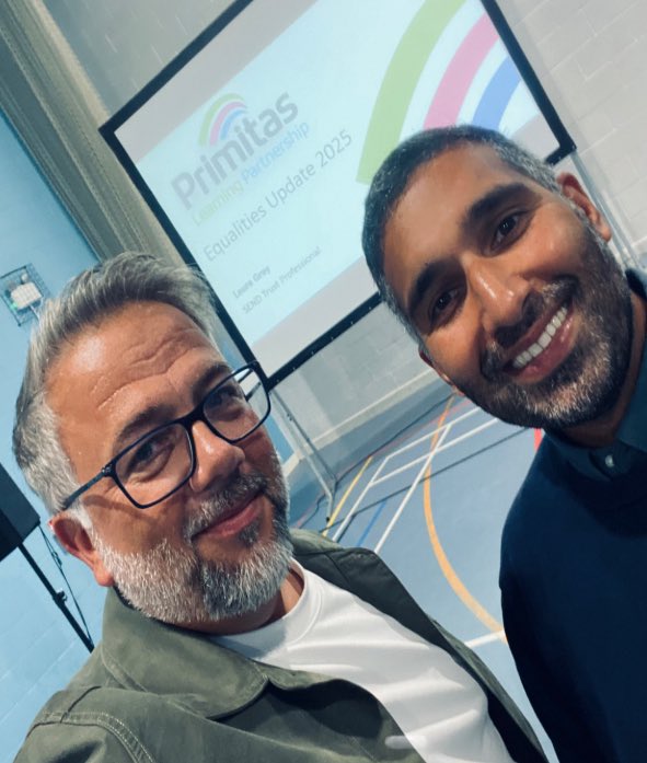 A real-life celebrity at our INSET event,  who everyone wanted a selfie with...standing with Baasit Siddiqui 🤣