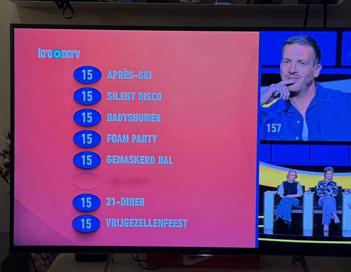 Over het door iedereen gemiste feestje werd gezegd: “het ziet er niet uit als een feestje ehhh incel?” Deze vrouwvriendelijke nerd zou toch het liefst naar deze LAN-party gaan. #deslimstemens #slimstemens