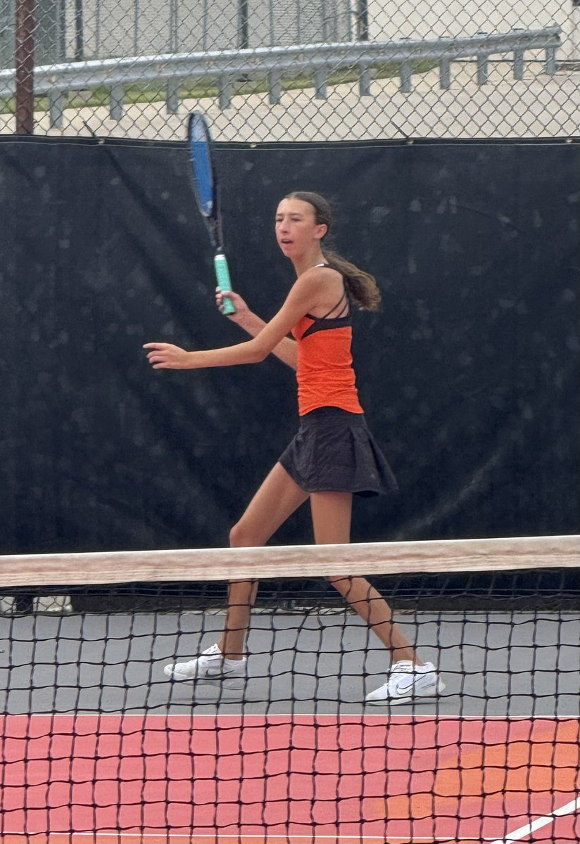 AHSRaptorsAD's tweet image. We are FIRED UP to watch our SINGLE players
GET AFTER IT today in some SENIOR DAY action at @AndersonRaptors 
MARLO REGAN, 
BRISTAN LAIRMORE &amp;amp; 
EVELYN RILE
are on a MISSION to get it done for the RAPTORS today!!! #AHSisEXCITED
#AHSisFAMILY