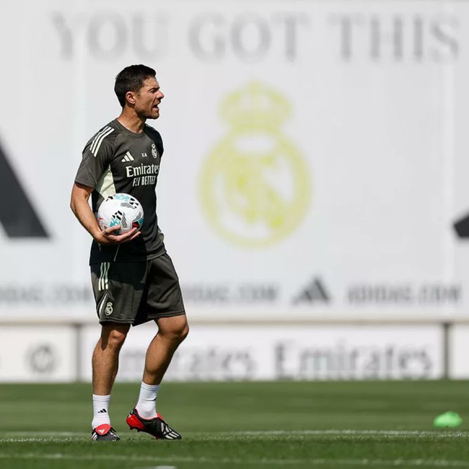 MadridXtra's tweet image. 🚨 Real Madrid will play a friendly vs Castilla tomorrow.

Some youth players will play with the 1st team to complete the XI.

@Rodra10_97