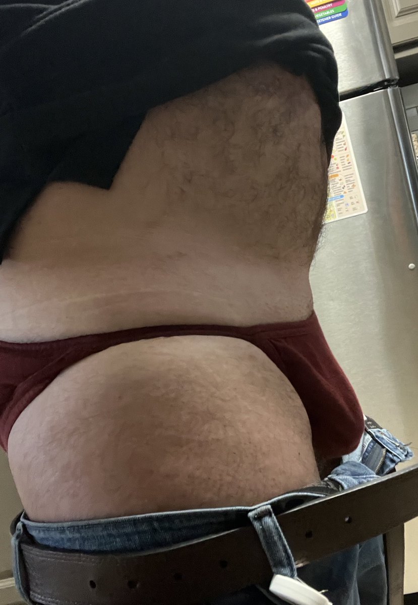 It’s a short workweek which also means shorter workdays! Off early. Wore my soft and comfortable jockey life string bikini today. 
#jockey #jockeylife #jockeybikini #lifebikini #wranglers #dicpick #vpl #jockeys #jockeyunderwear