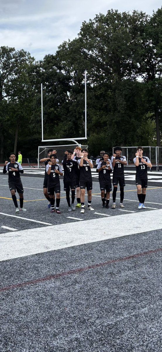 🚨GAMEDAY🚨

⚽️ | JV/Varsity
🆚 | Canton
🗓️ | Tuesday, September 2
⏰ | 4:30pm/6:00pm
📍| Edsel Ford HS
