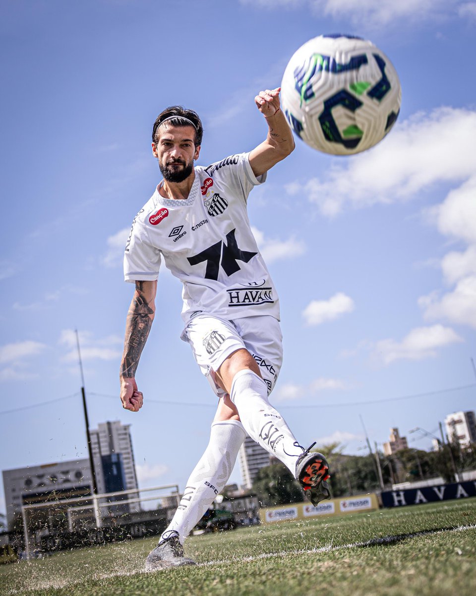 SantosFC's tweet image. Pra cima deles, Lautaro! ⚪️⚫️
