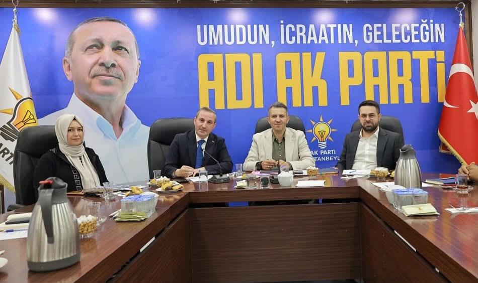 Ayhan Üşdi (@ayhanusdi) on Twitter photo Birlikte Daha Güçlü Bir Gelecek İçin; Sultanbeyli’den İstanbul’a, Türkiye’nin yarınlarına katkı sunuyoruz.
Haftalık Olağan İlçe Yönetim Kurulu Toplantımızı, İlçe Koordinatörümüz Sn. Rıdvan Bural (<a href="/ridvan_bural/">RIDVAN BURAL</a> ) ve Belediye Başkanımız Sn. Ali Tombaş’ın (<a href="/alitombas_/">Ali Tombaş 🇹🇷</a>) Birlikte Daha Güçlü Bir Gelecek İçin; Sultanbeyli’den İstanbul’a, Türkiye’nin yarınlarına katkı sunuyoruz.
Haftalık Olağan İlçe Yönetim Kurulu Toplantımızı, İlçe Koordinatörümüz Sn. Rıdvan Bural (<a href="/ridvan_bural/">RIDVAN BURAL</a> ) ve Belediye Başkanımız Sn. Ali Tombaş’ın (<a href="/alitombas_/">Ali Tombaş 🇹🇷</a>)