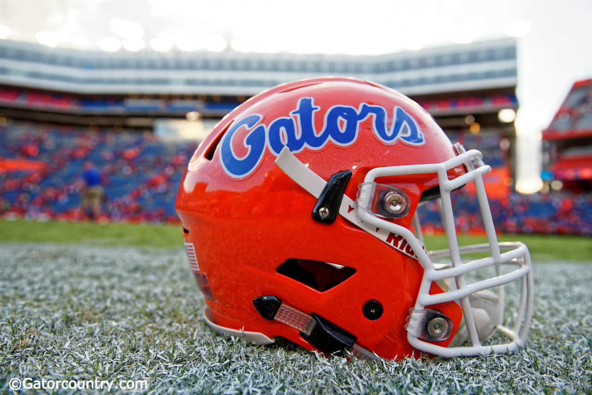 FCRecruits's tweet image. We Are The Home Of D1 Recruiting ‼️
C/o 26, 27, 28 or 29 ! If You Are Interested In Being Recruited By The University Of Florida ( @GatorsFB ) Please COMMENT film, RETWEET & DM. We Are Sending Over Playmakers For Evaluation.
#TheHome🏭 #GoGators 🐊
@coach_bnapier