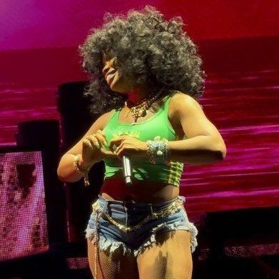 🇧🇷🚨 O SZA BR CONFIRMA! SZA está oficialmente confirmada para um show inédito no Rio de Janeiro, no Rock In Rio! 

Este será o primeiro show da artista na capital fluminense e o segundo em território brasileiro, preparados?