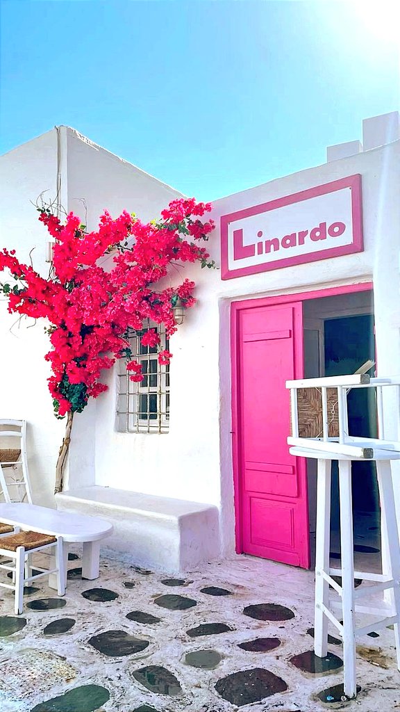 TripKeya's tweet image. Paros Island, Greece 🇬🇷 

#paros #Greece #TravelTuesday #TravelTown #TravelGoals #traveling