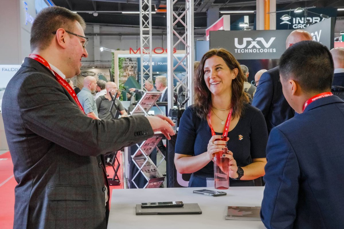 TCS_SDC's tweet photo. Canadian innovation is shining in #Poland at #MSPO2025, Europe’s 3rd-largest defence trade show. 

From a buzzing Canada Pavilion to targeted B2B matchmaking, these moments highlight how we help businesses turn international trade shows into global opportunities. 

@CanadaPoland https://t.co/T9vQgusjsg