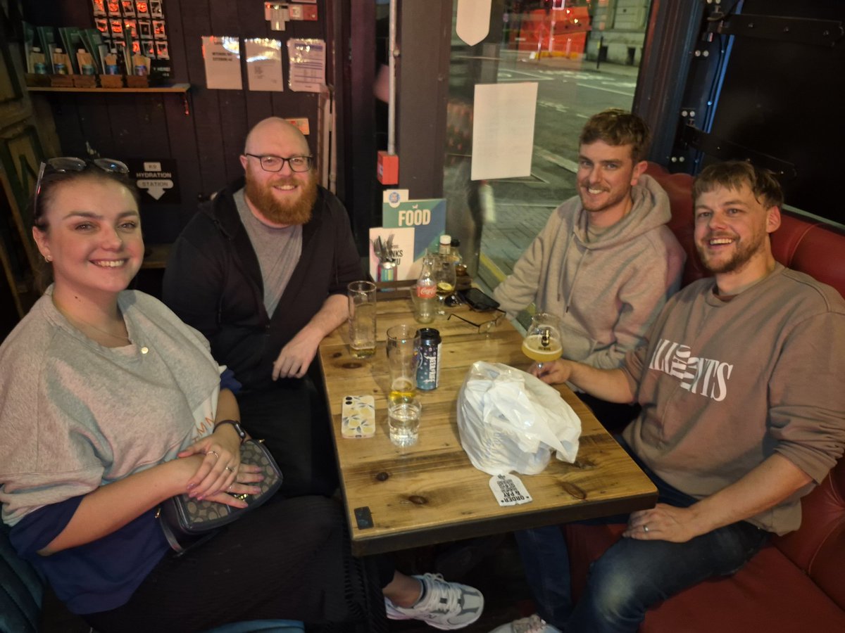 stumpy_juk's tweet image. Crockerton smashed the quiz tonight. Top work. @BrewDogCardiff  @CompleatQuiz