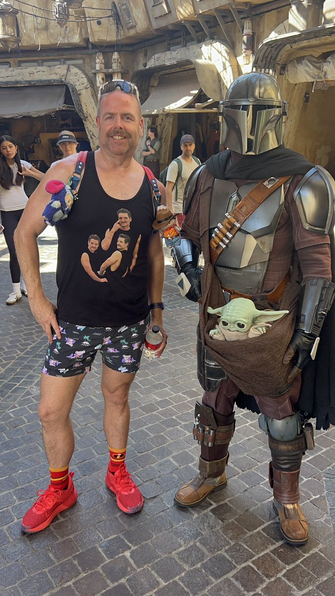 Mike Nelson tweet media