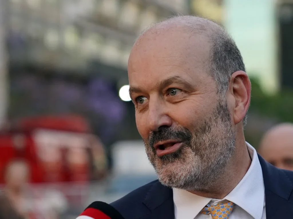 Que no se escape este hijo de puta…