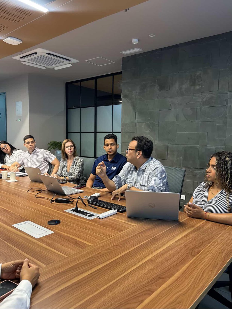Desde Camacol Bolívar participamos en una mesa de trabajo con ANDI, Secretaria Planeación y Secretaria de Hacienda del municipio de Turbaco para socializar el borrador de ajuste del Estatuto Tributario municipal.

Estos espacios de diálogo entre el gremio y el sector público nos