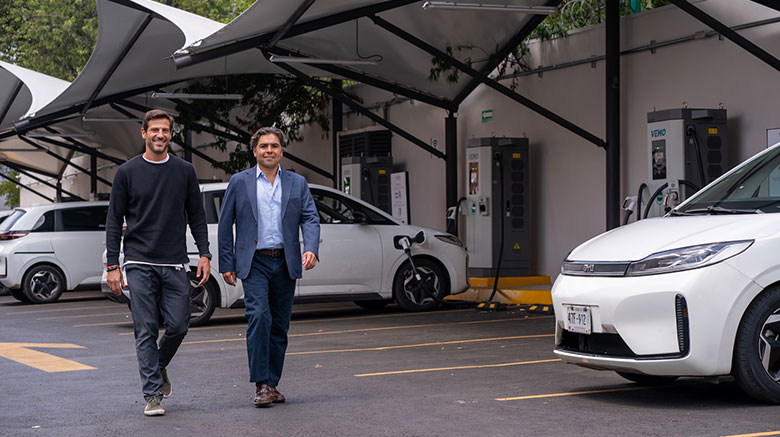 VEMO anuncia compromiso de 250 mdd liderado por Vision Ridge Partners... transporteinformativo.com.mx/vemo-anuncia-c…
#Vemo <a href="/CARRALSIERRA/">CARRALSIERRA</a> #VisionRidgePartners #movilidad #sostenibilidad #TransporteInfo