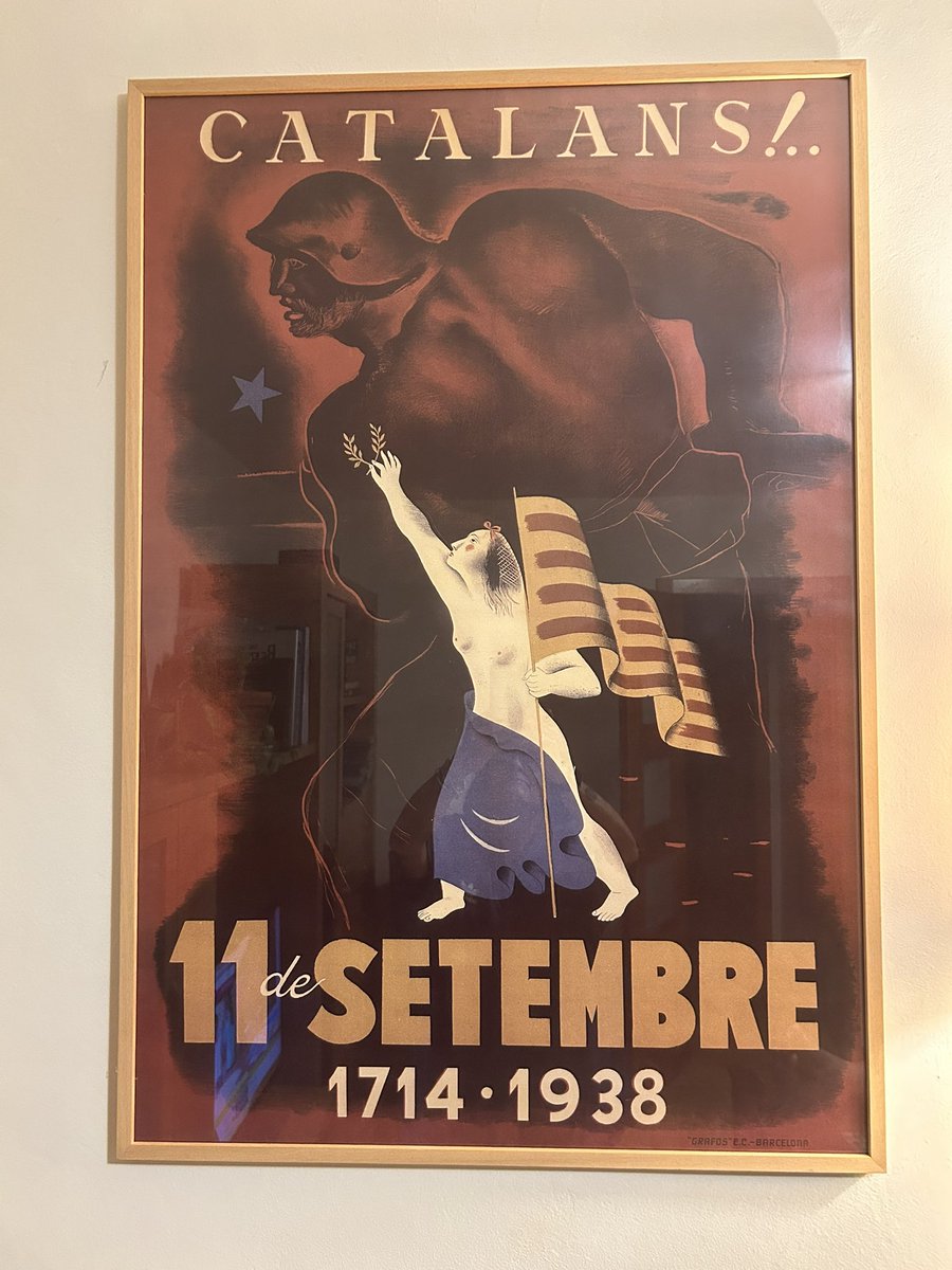 El cartell de la Diada d’enguany i el cartell del 1938. No cal cap comentari, oi?