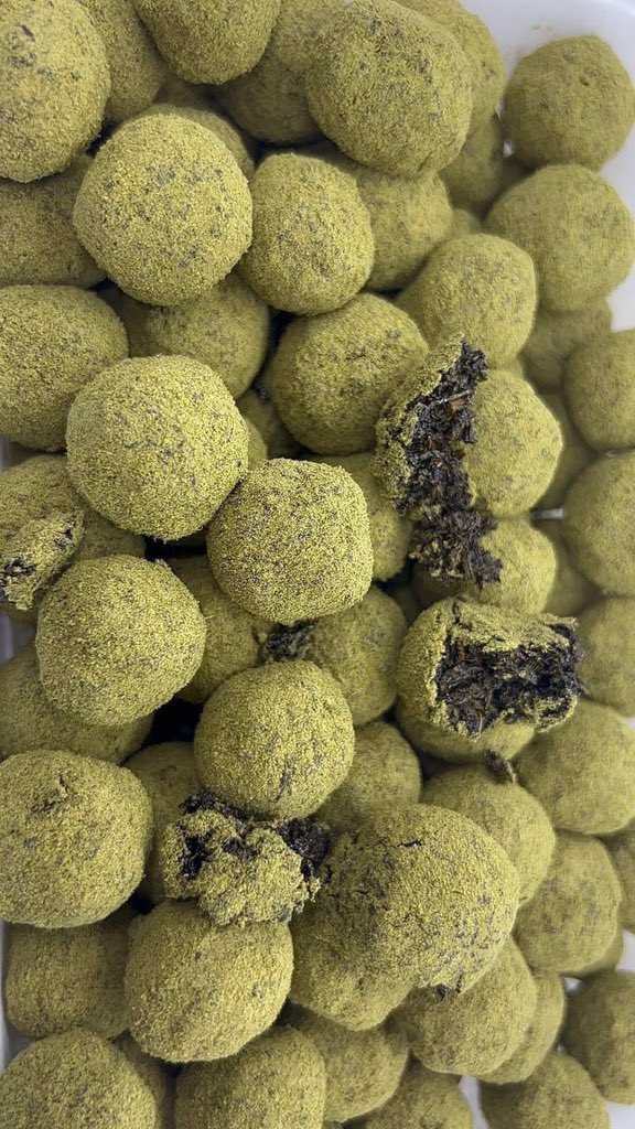Moon rocks 🔥