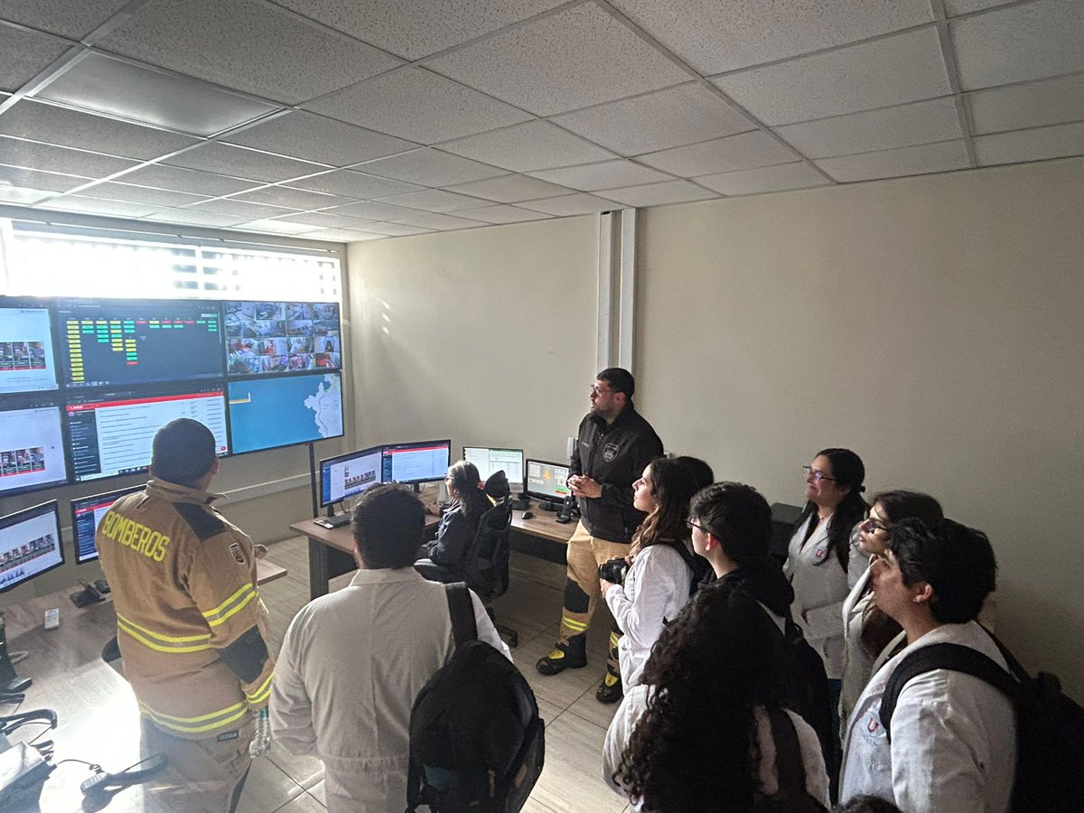 Comandancia Bomberos Coquimbo ⭐️⭐️⭐️ tweet media