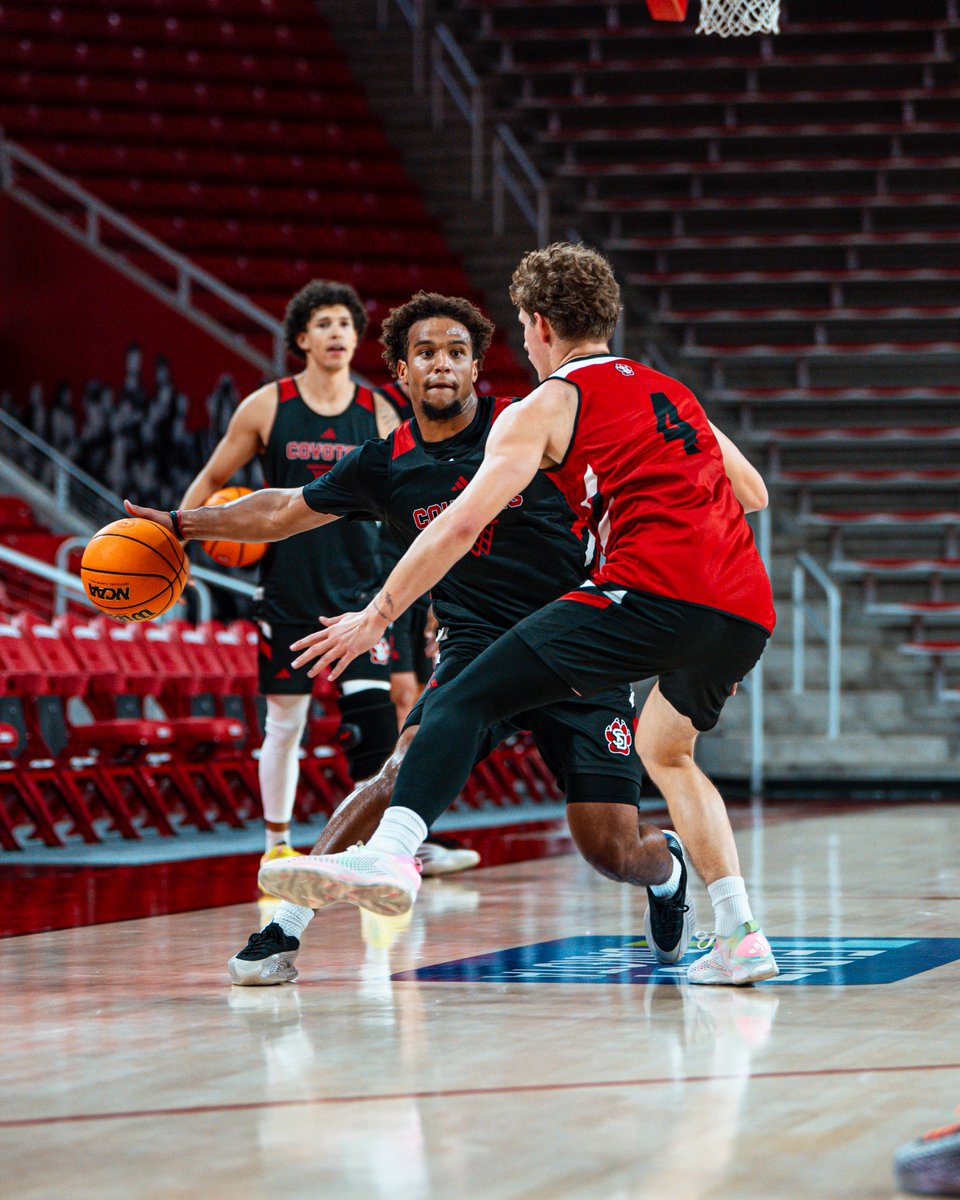 Getting after it 😤

#GoYotes x #WeAreSouthDakota