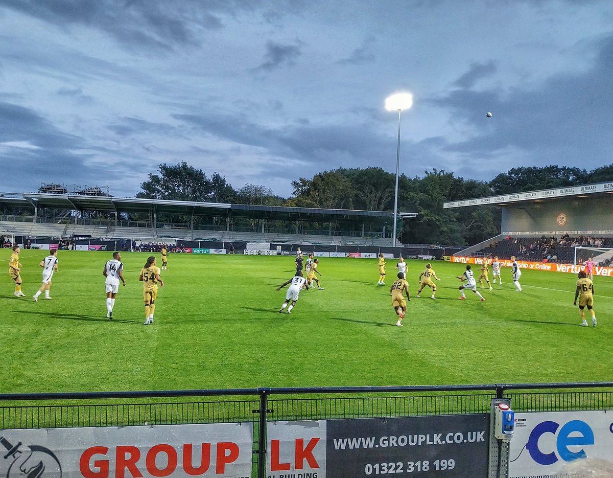 A good opportunity to see some emerging talent from both <a href="/bromleyfc/">Bromley FC</a> and the <a href="/CPFCAcademy/">Crystal Palace F.C. Academy</a> U21s in tonight's EFL Trophy. 
It ended 3, 3 after 90 minutes but Bromley receiving an added point by beating the young Eagles on pens 
#cpfc #EFLTrophy
