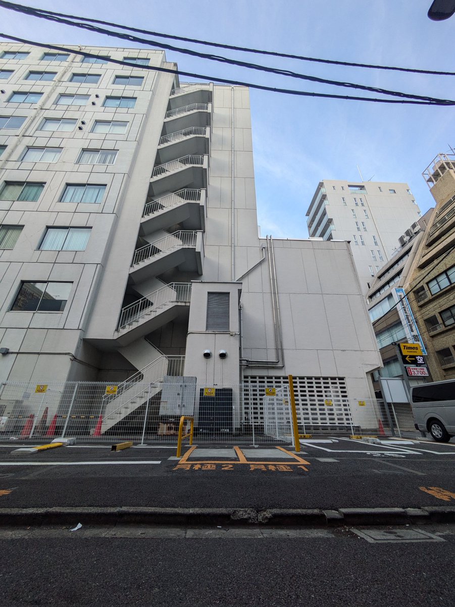 鍵がどこ探しても無くて途方にくれてる