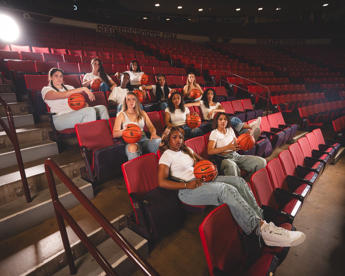 One team. One vision.