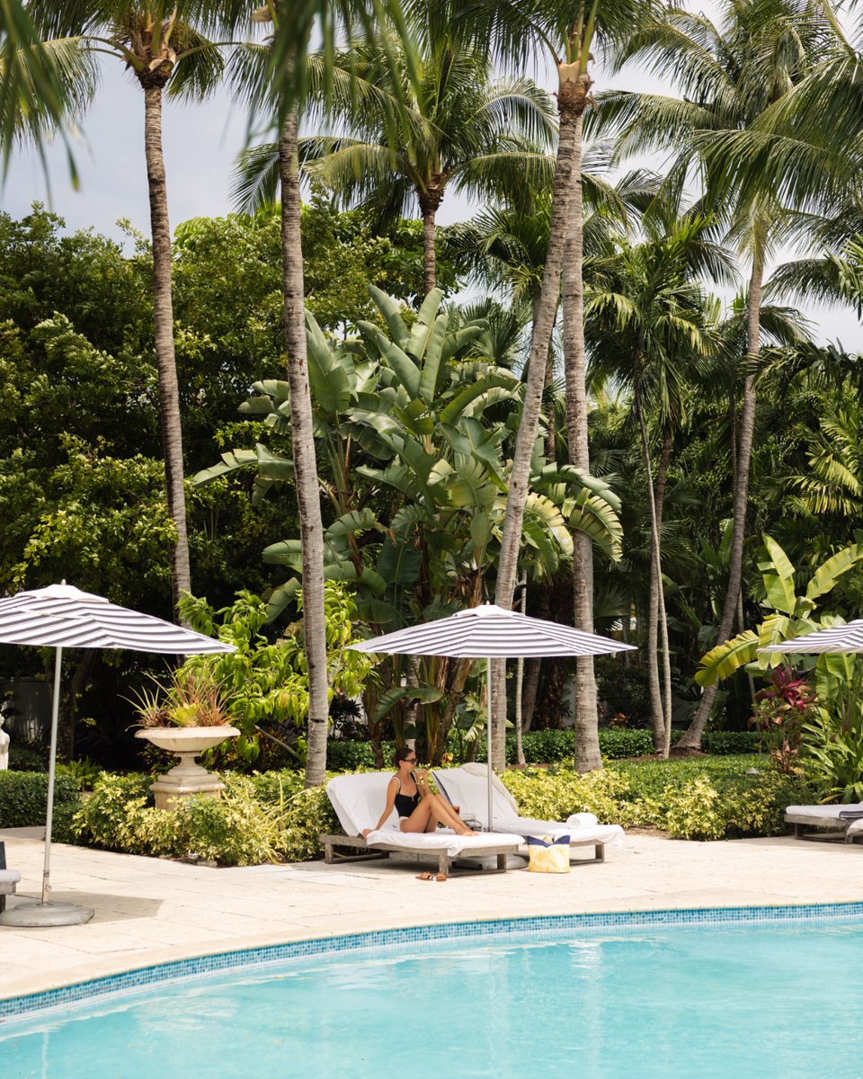 Framed by foliage and designed for slow moments, the Versailles Pool is where ease meets intention.

Tap the link to begin planning your #FSOceanClub getaway: bit.ly/4p4ZVea

#FourSeasons