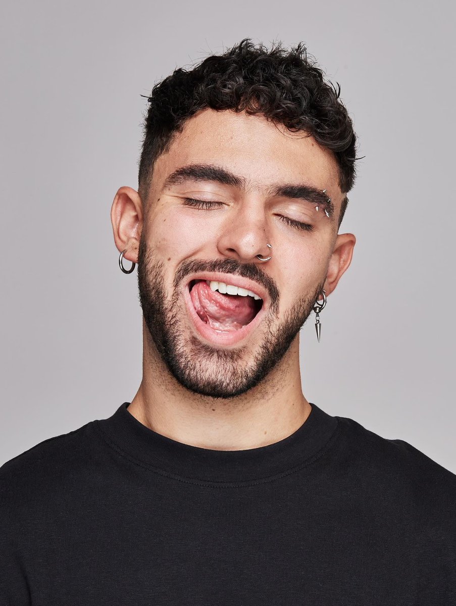 Jorgedd_11's tweet photo. Nuevos headshots de Joaquin 📸 
En ig de PanicRoomMx pt2 😽😼
#JoaquinBondoni https://t.co/vmVRfim8wW