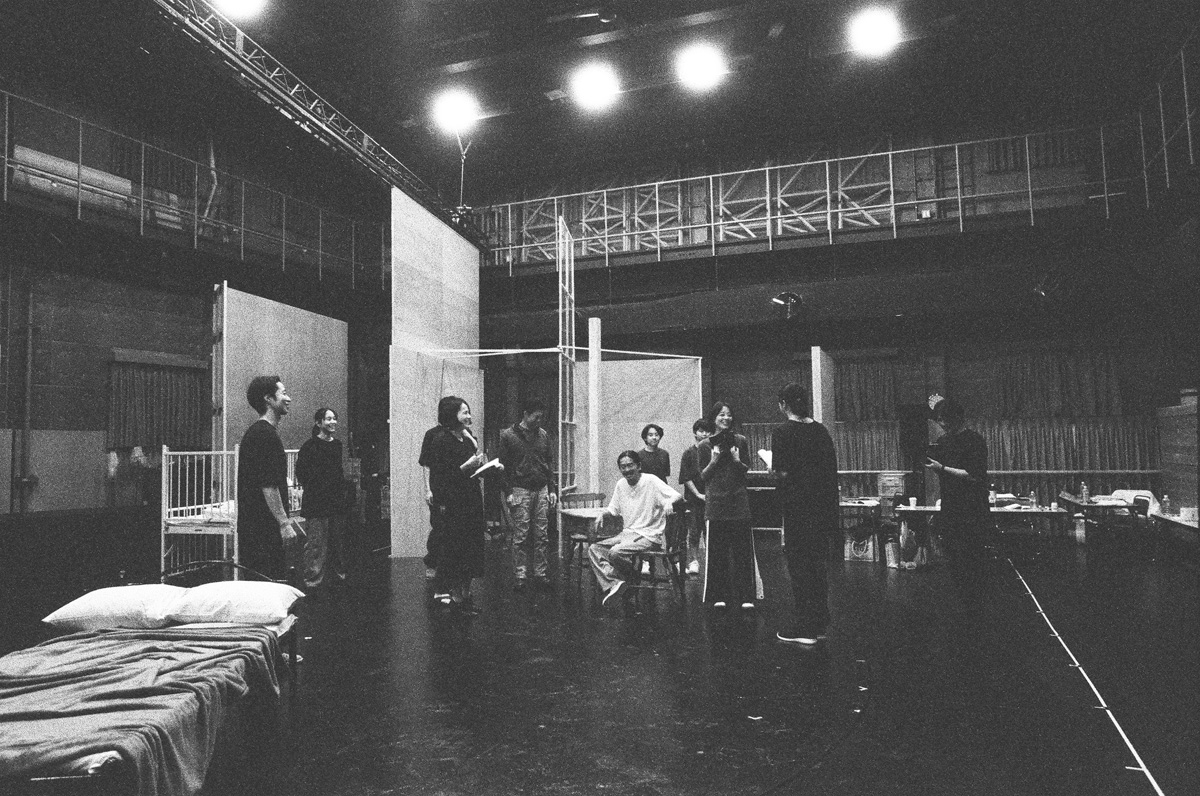 ＼ ＼稽古場写真到着📸／／
 舞台『#ヴォイツェック』

2025年9月･11月東京芸術劇場 プレイハウスにて上演！
チケット絶賛発売中！stage.parco.jp/program/woyzec…
 
#PARCOSTAGE #小川絵梨子 #森田剛 #伊原六花 #伊勢佳世 #浜田信也 #冨家ノリマサ #栗原英雄
Photo: Yuji Watanabe