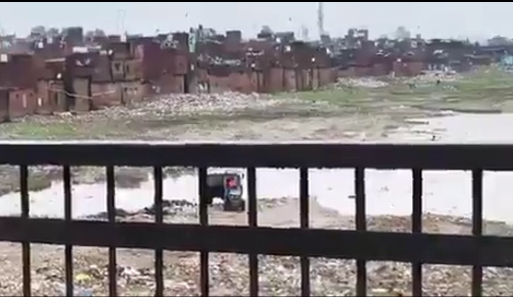 जन सेवा भारत न्यूज NEWS मुरादाबाद (@mohdniz42396875) on Twitter photo मुरादाबाद नगर निगम के कर्मचारियों द्वारा रामगंगा के सीने पर लौटी जा रही है कूड़े से भरी ट्रैक्टर ट्राली जामा मस्जिद क्षेत्र मे रामगंगा के किनारे पर कूड़े से भरी ट्रैक्टर ट्राली लौट रहा निगम कर्मचारी <a href="/nagarnigammbd/">Nagar Nigam Moradabad</a> <a href="/DMMoradabad/">DM Moradabad</a> <a href="/CommMbd/">Comm. Office MBD</a> <a href="/InfoDeptUP/">Information and Public Relations Department, UP</a> <a href="/CMOfficeUP/">CM Office, GoUP</a> <a href="/MLARiteshKGupta/">Ritesh Kumar Gupta</a> मुरादाबाद नगर निगम के कर्मचारियों द्वारा रामगंगा के सीने पर लौटी जा रही है कूड़े से भरी ट्रैक्टर ट्राली जामा मस्जिद क्षेत्र मे रामगंगा के किनारे पर कूड़े से भरी ट्रैक्टर ट्राली लौट रहा निगम कर्मचारी <a href="/nagarnigammbd/">Nagar Nigam Moradabad</a> <a href="/DMMoradabad/">DM Moradabad</a> <a href="/CommMbd/">Comm. Office MBD</a> <a href="/InfoDeptUP/">Information and Public Relations Department, UP</a> <a href="/CMOfficeUP/">CM Office, GoUP</a> <a href="/MLARiteshKGupta/">Ritesh Kumar Gupta</a>