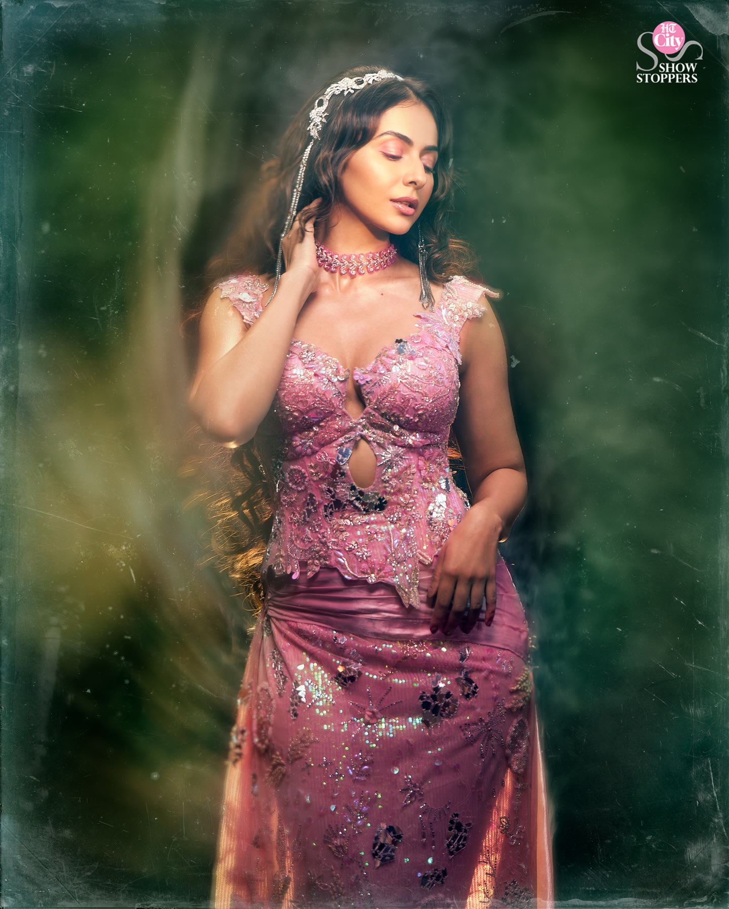 Gz41hDBbAAAGyMC?format=jpg&name=large