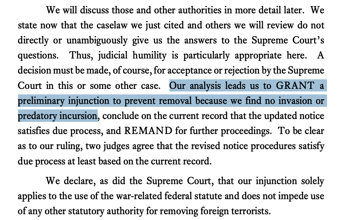 BREAKING: 5th circuit panel rejects Trump's invocation of the Alien Enemies Act to expel Venezuelan nationals, saying there has been no "invasion" or "predatory incursion." 

Majority
Southwich (George W. Bush)
Ramirez (Biden)

Dissent
Oldham (Trump)

s3.documentcloud.org/documents/2608…