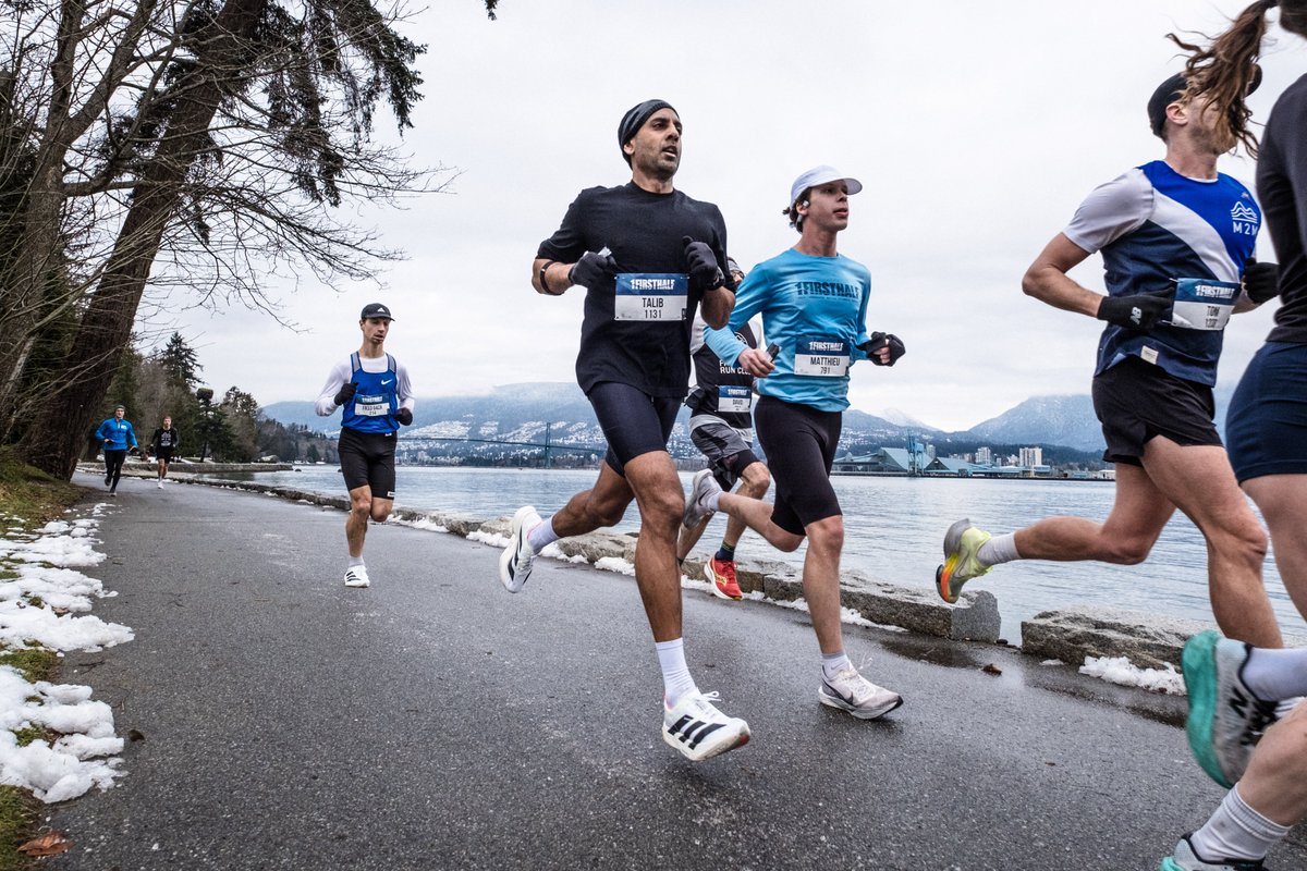 runvancanada's tweet photo. First Half 2026 may open sales as early as this month. BMO Vancouver Marathon and Half Marathon 2026 are live now. Subscribe to stay in the know: https://t.co/0SirBuzX2z #runvan https://t.co/gWuqoby2za
