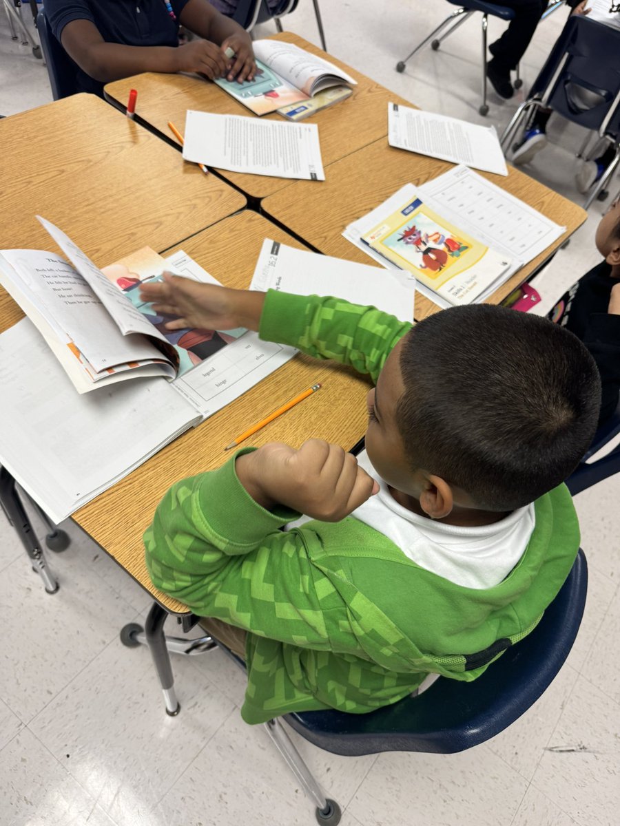 Cristal Jackson (@crisjackson23) on Twitter photo 📚Building a love for reading starts here—students are engaged and making meaning together. <a href="/DrDebbieRamos/">Dr. Debbie Ramos</a> <a href="/ICanReadDallas/">Early Learning Dallas ISD</a> <a href="/JennJohnsonDISD/">Jennifer Johnson</a> 📚Building a love for reading starts here—students are engaged and making meaning together. <a href="/DrDebbieRamos/">Dr. Debbie Ramos</a> <a href="/ICanReadDallas/">Early Learning Dallas ISD</a> <a href="/JennJohnsonDISD/">Jennifer Johnson</a>