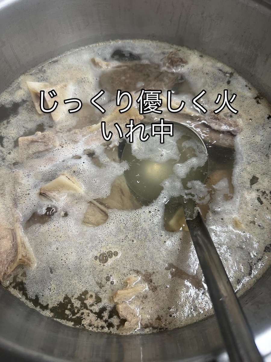 amdtree0116's tweet image. 昨日チュールのサンプル作製しました。レトルトも管理して販売に向けて、検査機関に栄養成分などを依頼中です。　商品に出来上がり次第販売開始しまーす。　
1パック20グラムちょっと多めかな？　
モニターさん10名5パックずつ送るので、猫ちゃん飼っていらっしゃる方連絡お願いします🤲