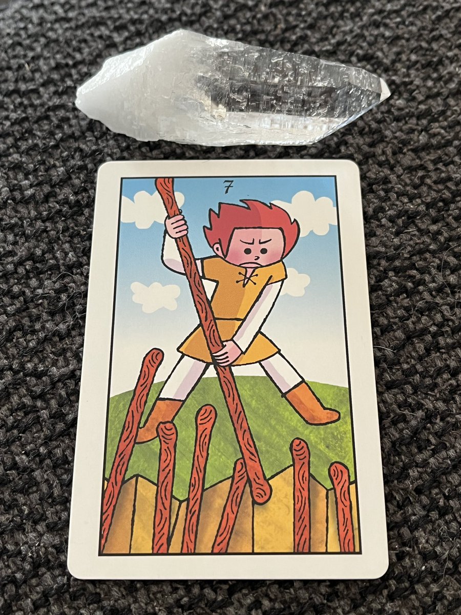 今日の一枚引き

【ワンド7正位置】

9回目の登場、絵柄にあるように下からの突き上げや抵抗勢力に負けずに、自分の理想を貫こうというメッセージですね。あまり誰かに抵抗されることはありませんが、自分でブレーキかけているかも？と思うので、その思い込みは突破したいものです

#マカロンタロット