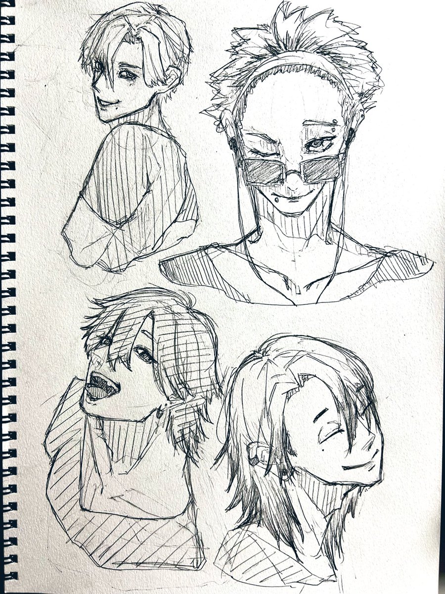 ニコニコお兄さん達描いた
アナログ久々すぎて線がきたねぇ
#絵描きさんと繋がりたい