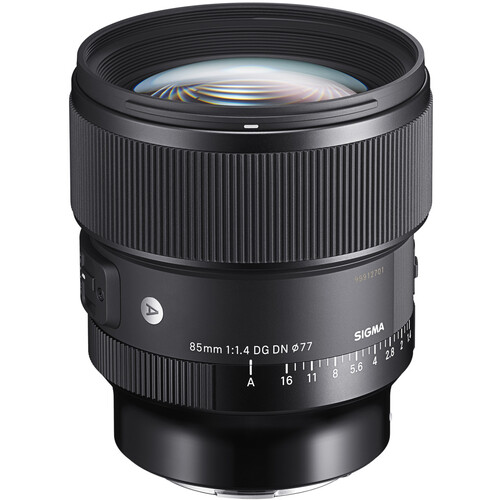 FINALLY! last lens for my wedding photography kit! wedding season this month until november! excited!