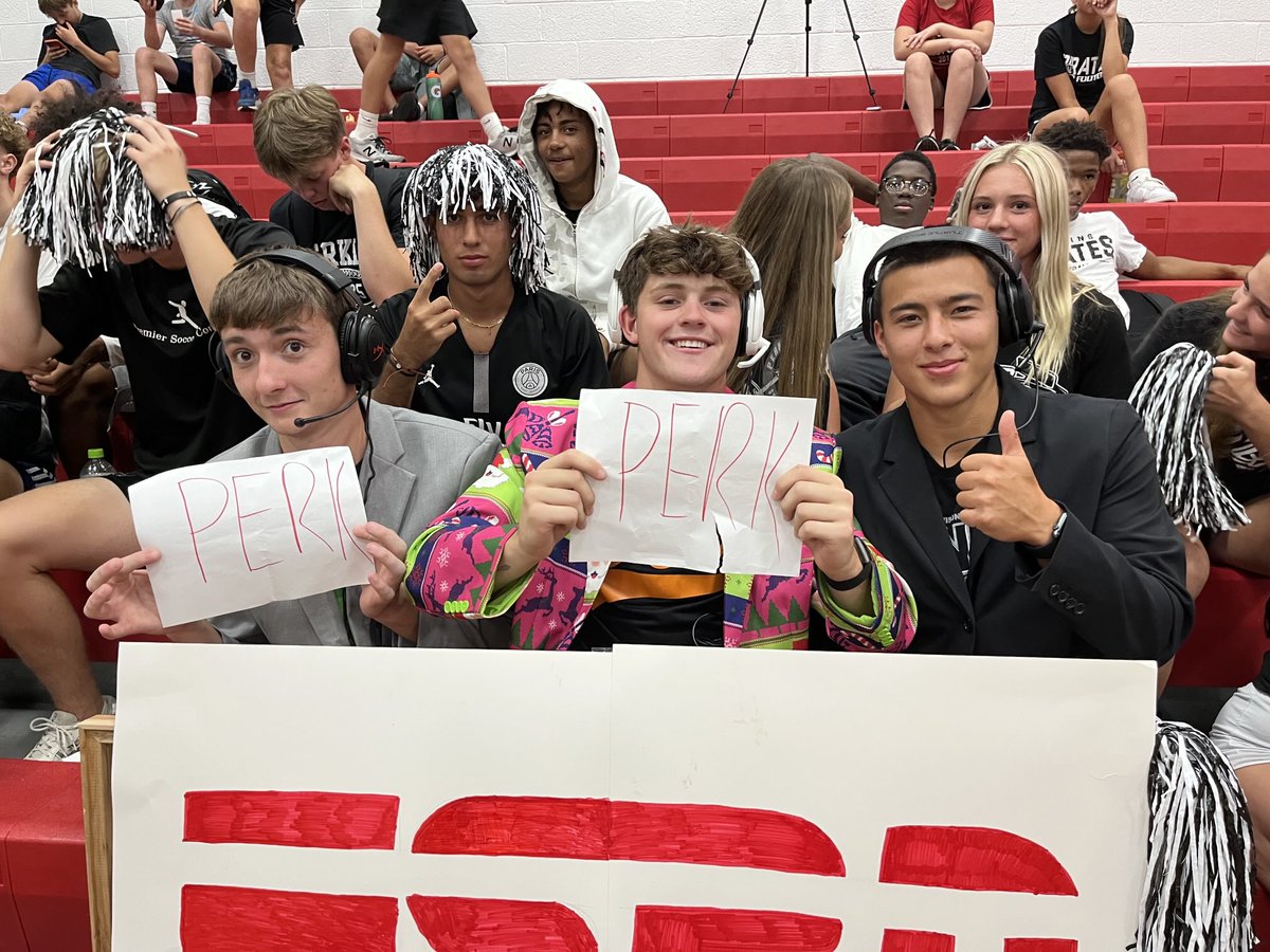 I’m at Perkins for some volleyball vs Huron. These well-dressed ESPN experts say “Perkins in 5.”