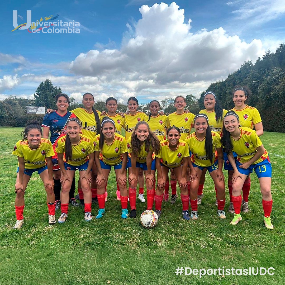 Universitariad4's tweet image. 🔥 Orgullo #IUDC
⚽ Fútbol 11 Femenino 2-1 U. Sergio Arboleda
🥅 Fútbol Sala Masculino 6-3 U. Distrital
🏐 Voleibol Masculino 2-0 U. Libre
💪 ¡Nuestros #DeportistasIUDC siguen dejando huella!