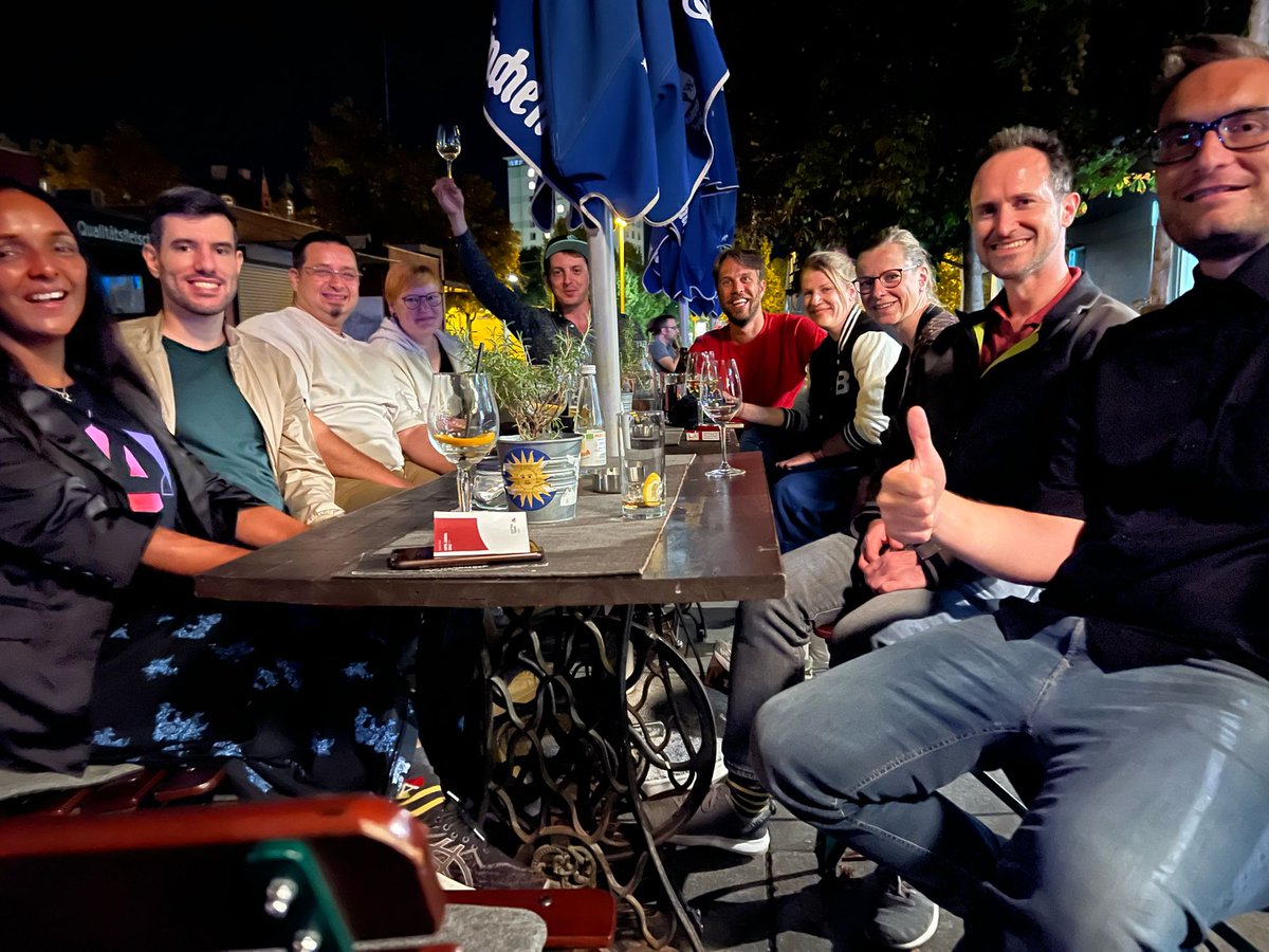 ManfredSteyer's tweet photo. Today, we started our this year‘s #AngularArchitects offsite week with a nice dinner, some drinks, and lots of good conversations. Most team members and some friends take part. https://t.co/9FN5hFGNNE