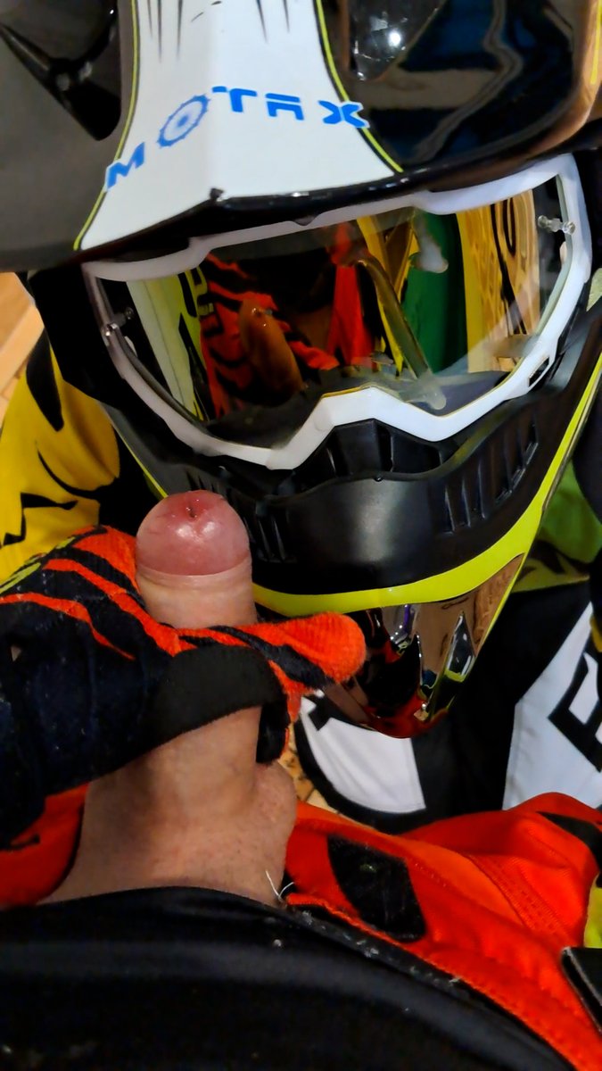 Posted a new video. You can see a couple of frames from it here😌😏. Full video in my TG channel t.me/orlinsc