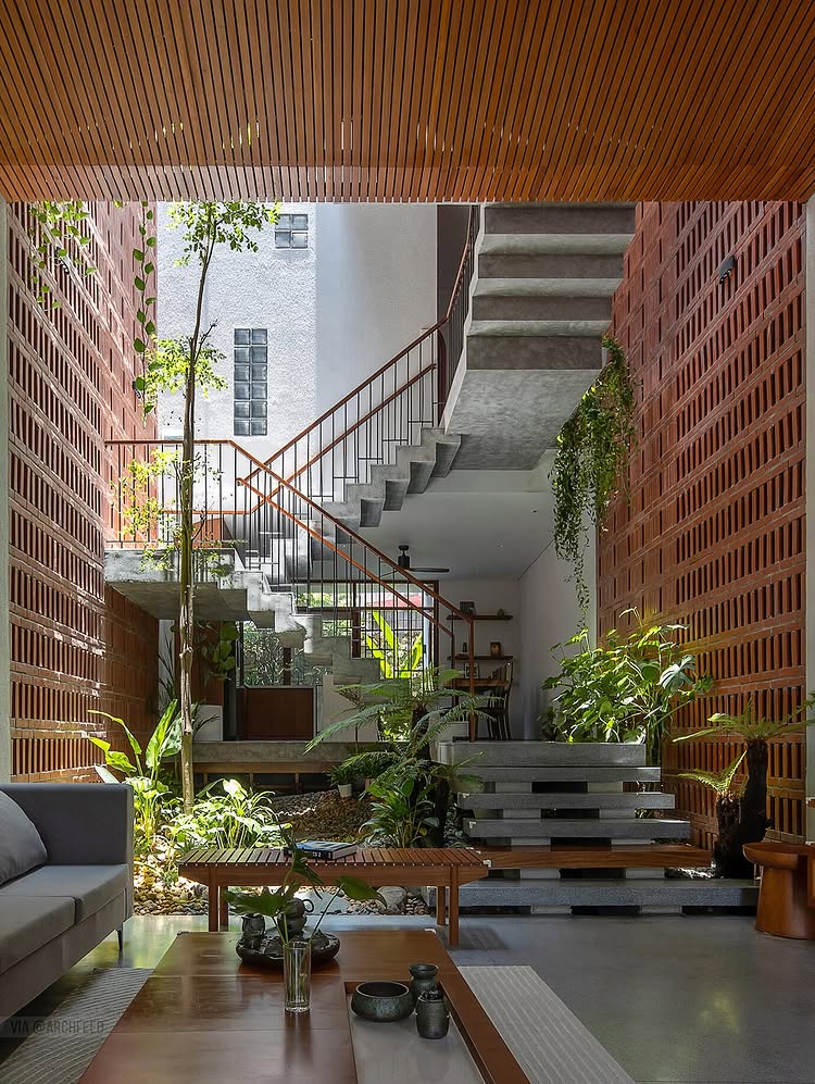 interiorsuckerr's tweet image. 