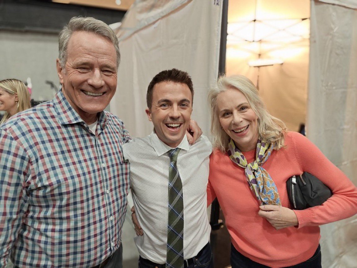 Frankie Muniz says people will be surprised by the ‘MALCOLM IN THE MIDDLE’ sequel series.

“I think people will be surprised in a sense with where everybody is and the story… it’s hard to fit in 20 years of stuff in 4 episodes but I think people are gonna be very happy”
