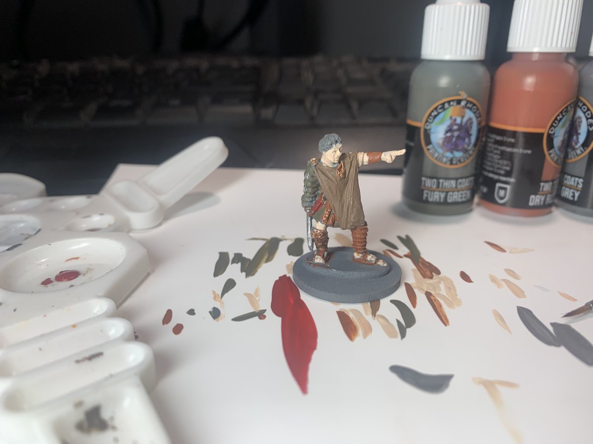 Djmaclure's tweet photo. Day 1398 of the #hobbystreak and still working on the basecoat of the mess that is Priscus. It's been a challenge so far, but I see it as a learning process. It's not as cut and dry as the foot knights I was doing. #GangsofRome #miniaturepainting #historicalminiatures #wargames https://t.co/vaEby4SZ2Z
