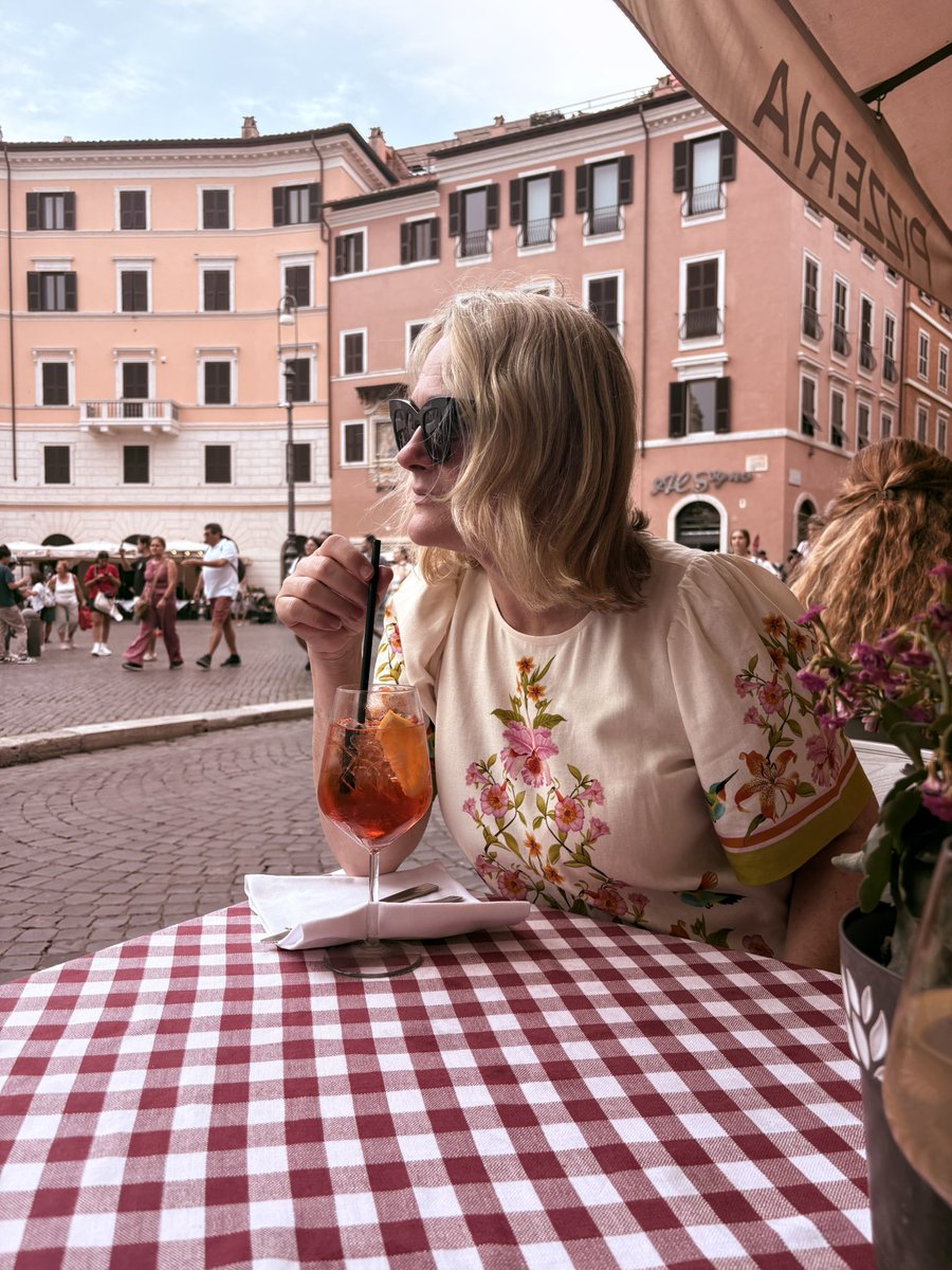 nicoletakesflight.com/top-10-free-th…