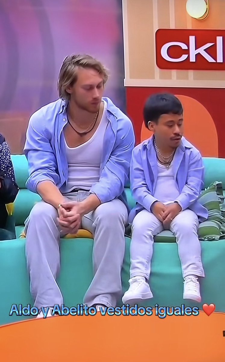 mariadanielacyp's tweet image. Jajajaja @DeNigris9 y abelito me rexoradoron a esta película jajajajajaja @_PonchoDeNigris @LaCasaFamososMx